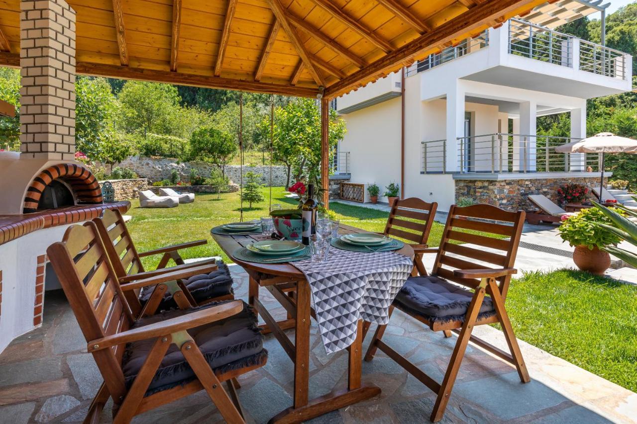 Kotronaki Villa *