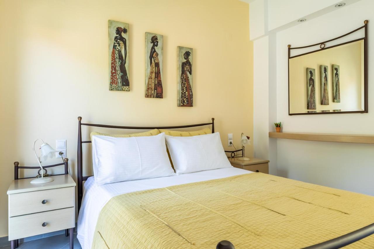 Kotronaki Villa Skopelos Town